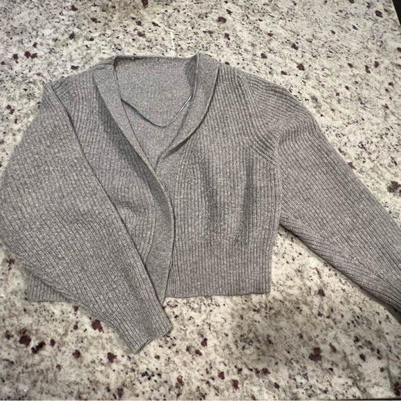 Women clothes Grey cardigan size M/L - Picture 3 of 3